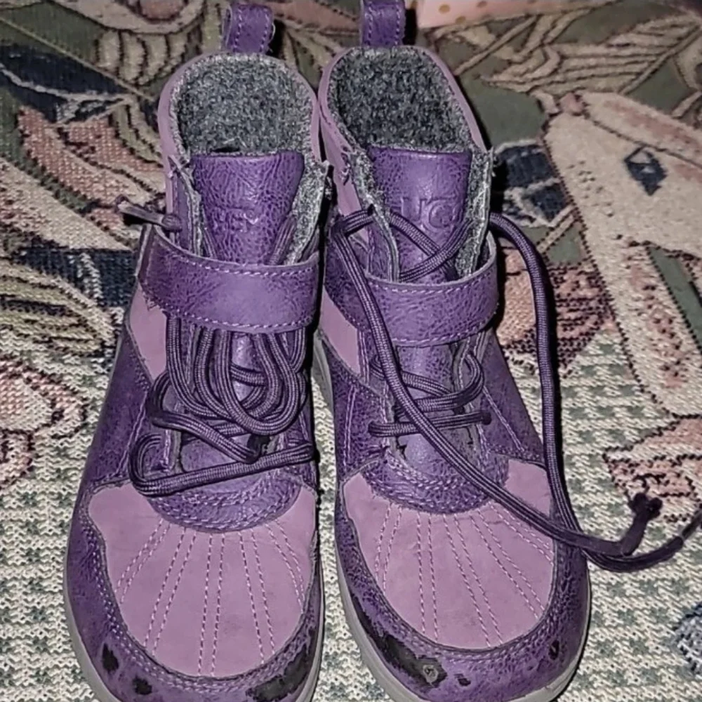 Ugg Purple Girl's High-Top Sneakers Booties Water Proof